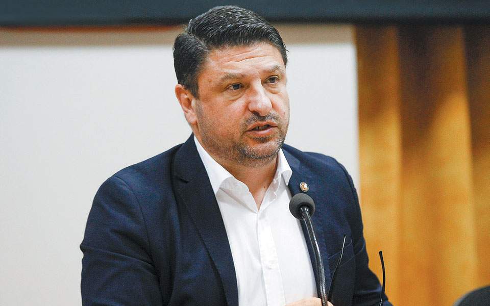 Χαρδαλιάς: “Δεν κρύβουμε κανένα κρούσμα”