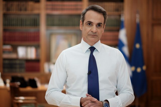 Νέα Δημοκρατία: «Να πάρουν όλα τα κόμματα θέση υπέρ της μάσκας»