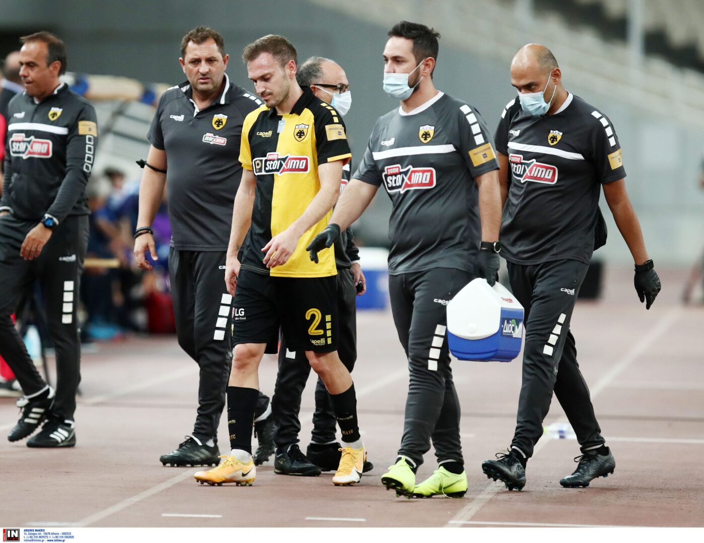 Ενοχλήσεις στον τετρακέφαλο ο Μπακάκης