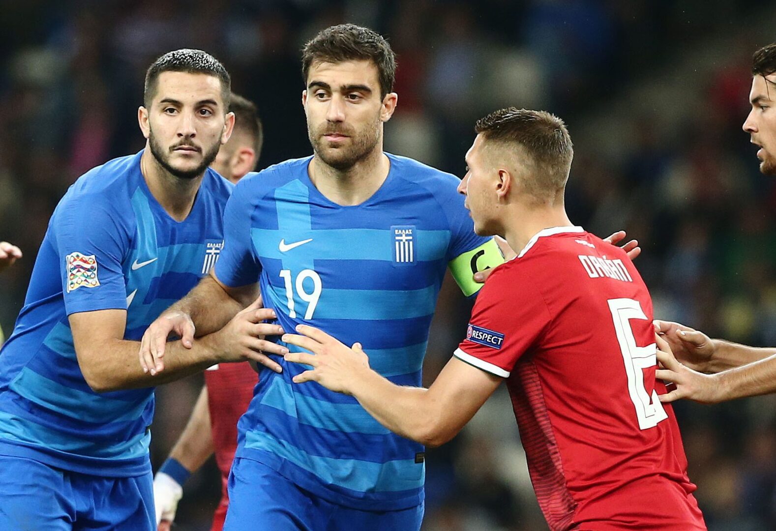 Θέλει Παπασταθόπουλο και Αραούχο ο Ολυμπιακός!