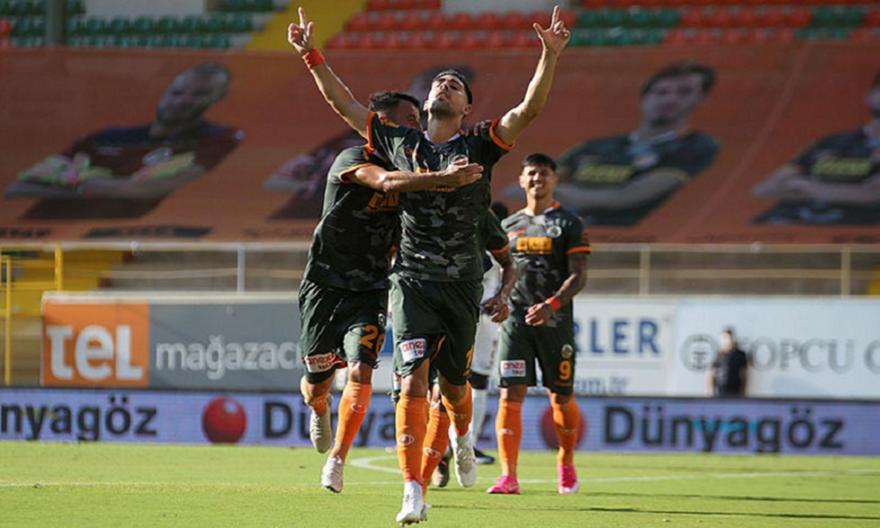 Ξανά φοβερό γκολ του Μπακασέτα (ΒΙΝΤΕΟ)