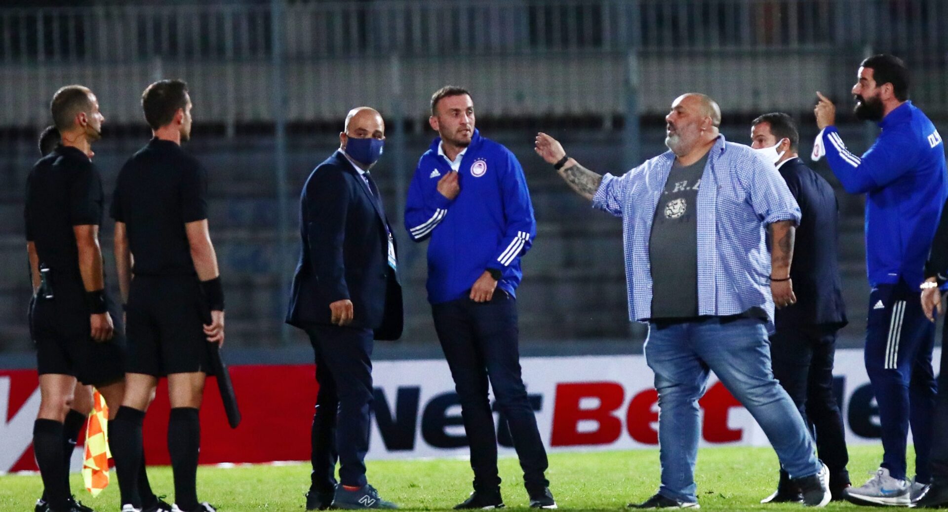 Παράπονα Καραπαπά στους διαιτητές