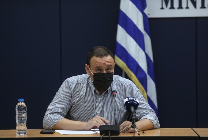Μαγιορκίνης: «Αύξηση της μεταδοτικότητας τον χειμώνα»