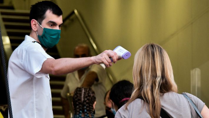 «Υπάρχει μεγάλη πιθανότητα»: Ο ΠΟΥ ανακοίνωσε για τον κορωνοϊό αυτό που φοβόμασταν να παραδεχτούμε
