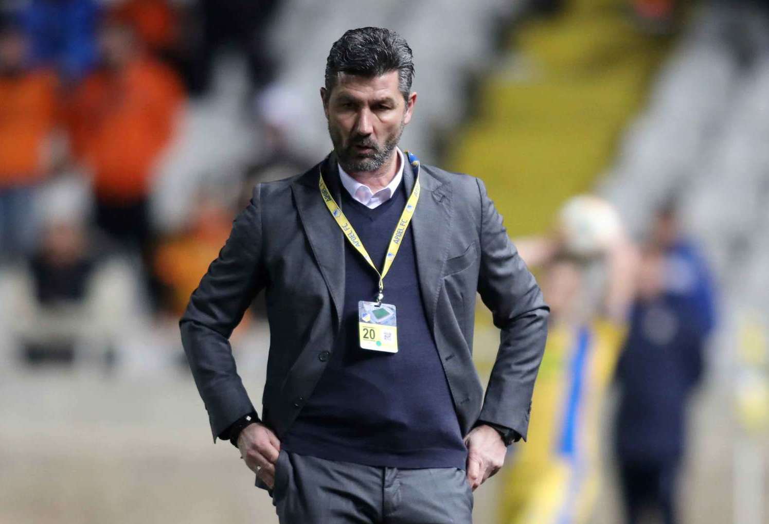 ΑΠΟΕΛ: Τελειώνει ο Ουζουνίδης μετά τη νέα γκέλα