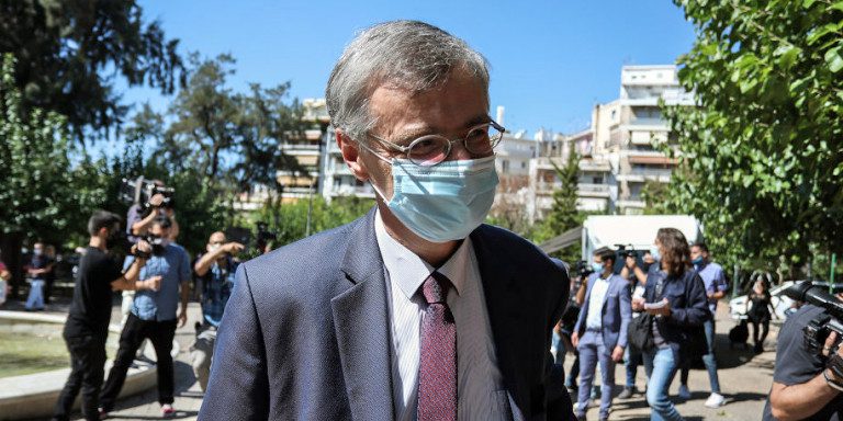 Τσιόδρας: Σίγουρα θα πιεστεί το σύστημα Υγείας -Μπορεί να είναι έτοιμο το εμβόλιο τον Ιανουάριο