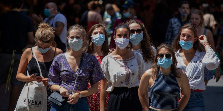Καταλονία: Κλειστά μπαρ και εστιατόρια για 15 ημέρες
