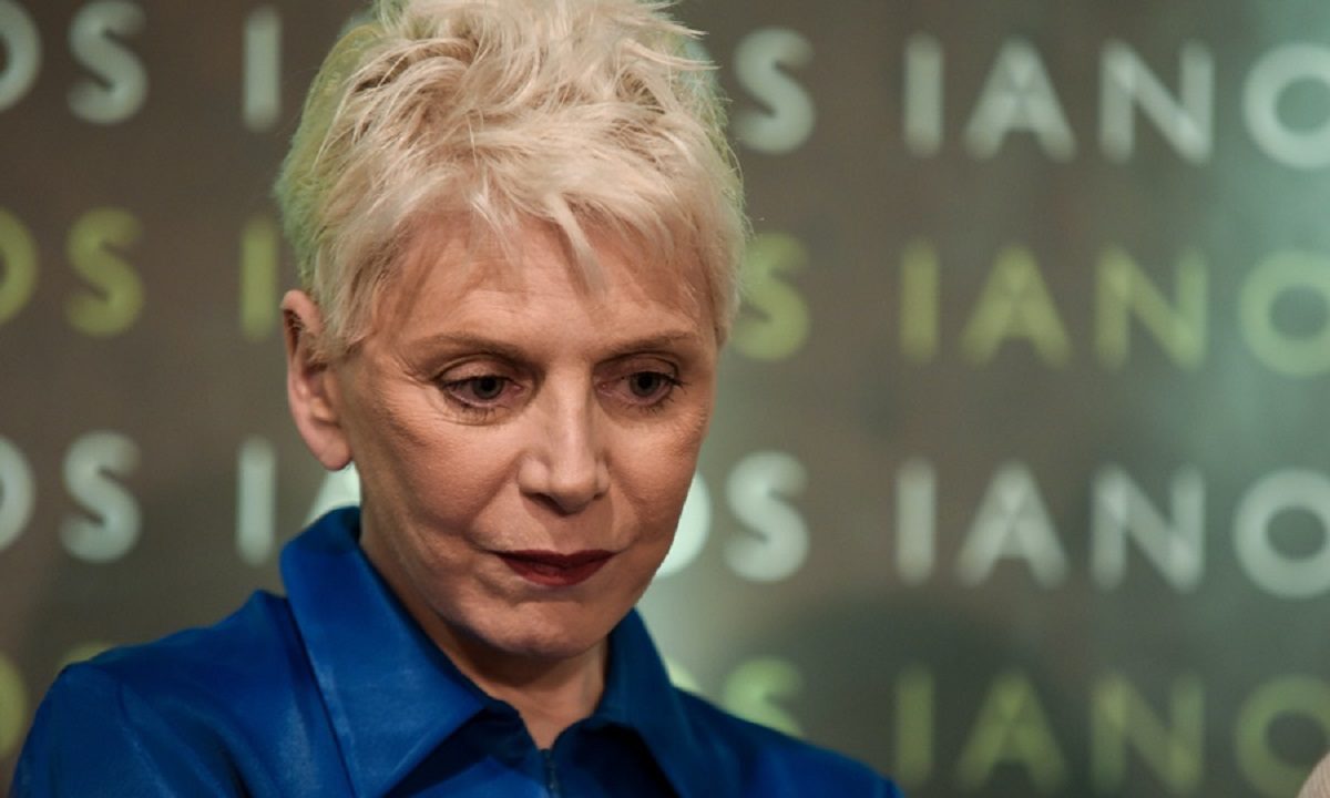 Ακρίτα σε Πούτιν: «Θα φτύνουν στον τάφο σου»