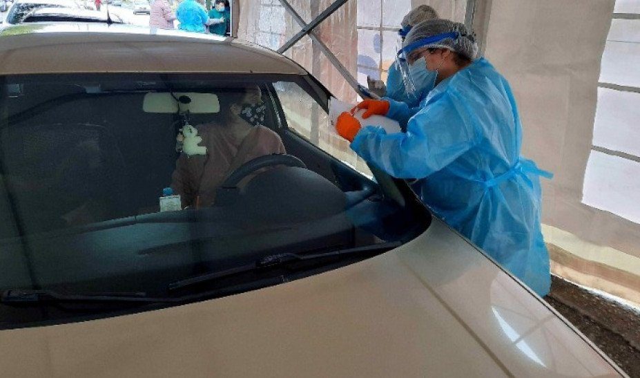 ΕΟΔΥ: Συνολικά 61 κρούσματα σε 1.409 rapid test μέσω drive through