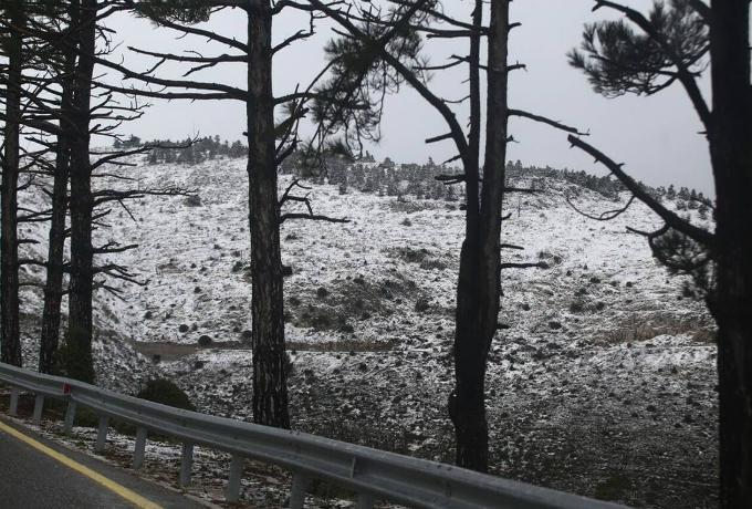 Καιρός: Παγετός το πρωί, βροχές και καταιγίδες σταδιακά – Πού θα χτυπήσουν τα φαινόμενα