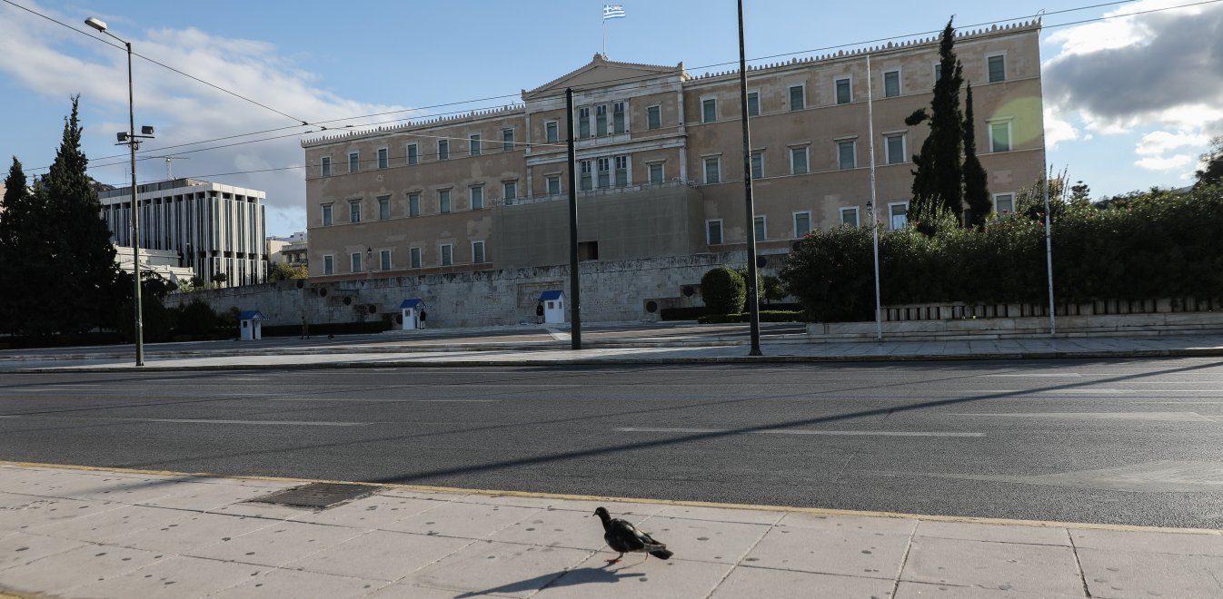 Lockdown «ακορντεόν» τους επόμενους μήνες