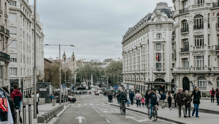 Δείχνει τον δρόμο: Η ευρωπαϊκή πρωτεύουσα που νικά τον κορωνοϊό χωρίς οριζόντιο lockdown