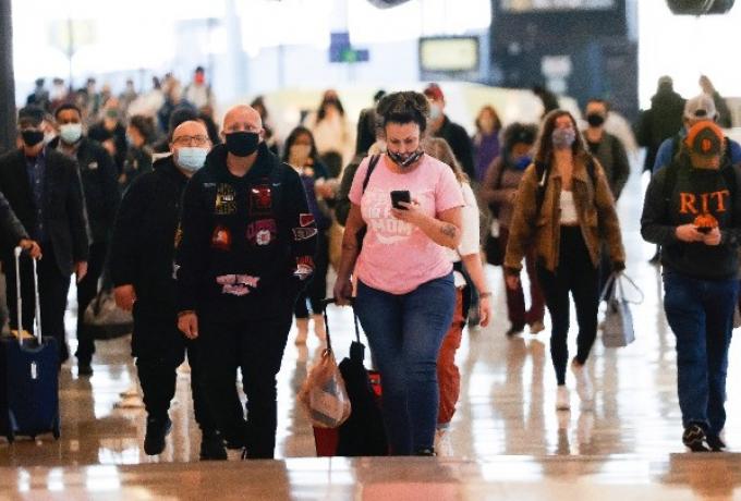 ΗΠΑ: Eν μέσω πανδημίας εκατομμύρια ταξιδεύουν για τη γιορτή των Ευχαριστιών