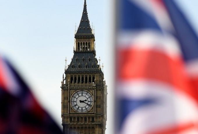 Βρετανία: Σήμερα η ανακοίνωση τοπικών μέτρων μετά την άρση του εθνικού lockdown