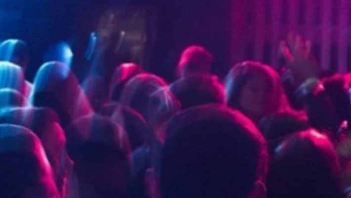 Κορωνο-πάρτι στην Συγγρού: Η λεπτομέρεια για την πολυάριθμη συνάντηση που ελάχιστοι γνώριζαν