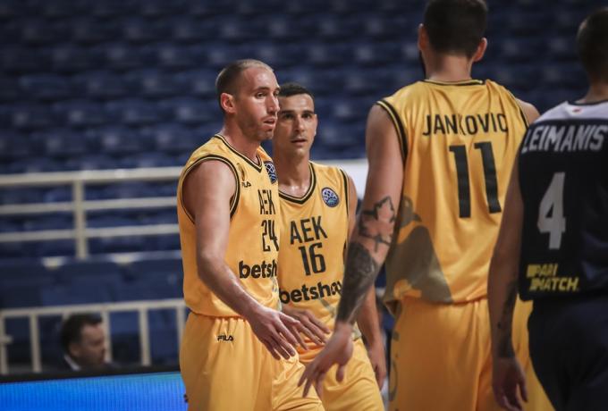 Σε ρυθμούς… Σολέ η Βασίλισσα!
