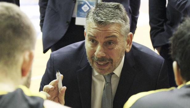 Παπαθεοδώρου: “Δεν έχουμε πολλές επιλογές, έχουμε όμως ένα βασικό κορμό παικτών “