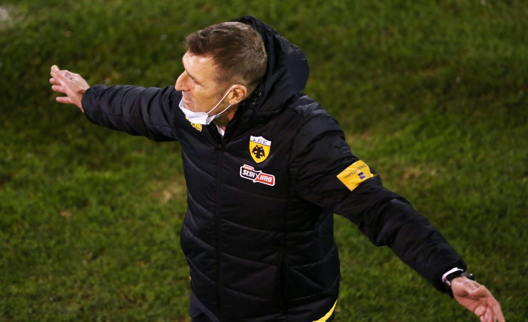 Στην πόρτα της εξόδου ο Καρέρα