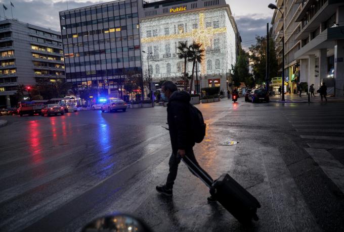 Νέα αύξηση με 111 θανάτους και 2199 κρούσματα – 596 διασωληνωμένοι