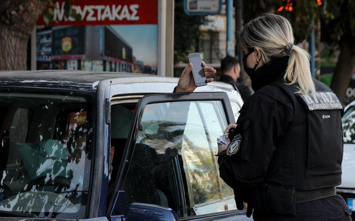 Πρωτοχρονιά: Τι ισχύει για τις μετακινήσεις με ταξί