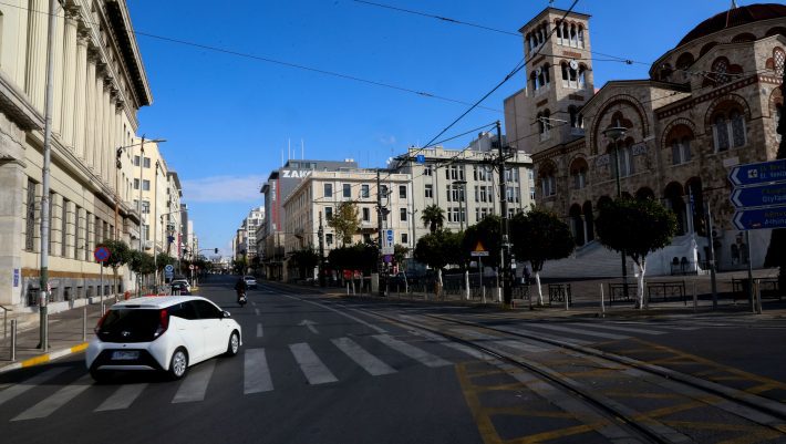 Γιατί η άρση του lockdown παραμένει ένα μακρινό σενάριο