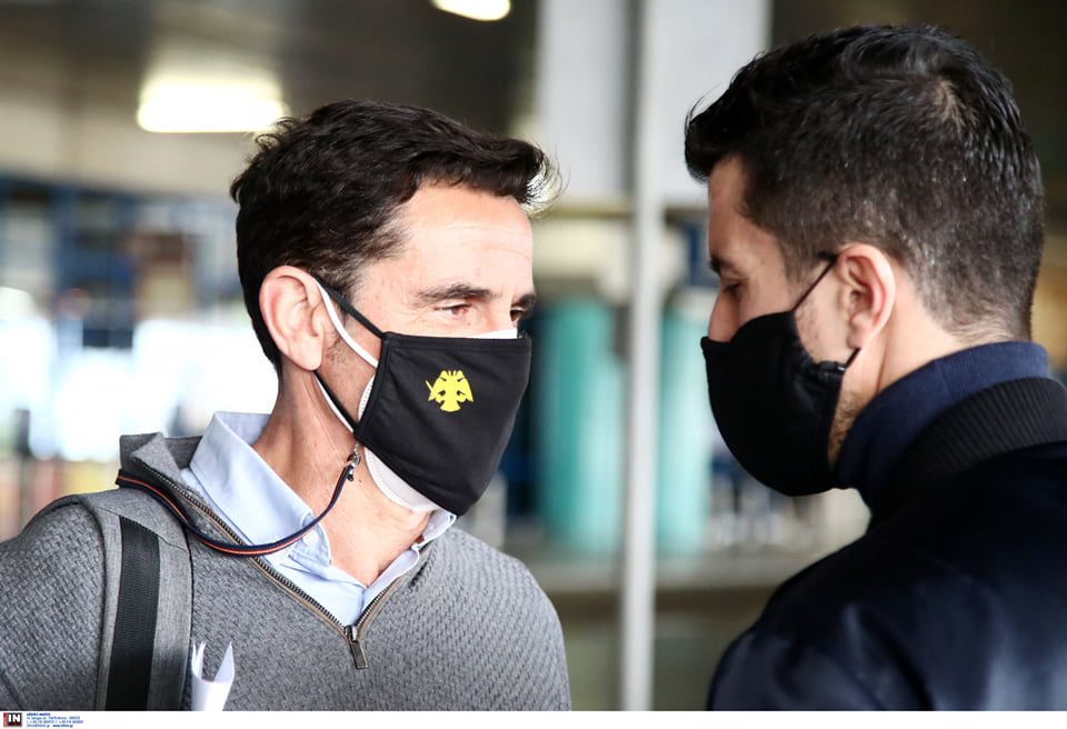 Εικόνες από την άφιξη του Μανόλο Χιμένεθ στην Ελλάδα – Υποδοχή από Κονέ (pics)