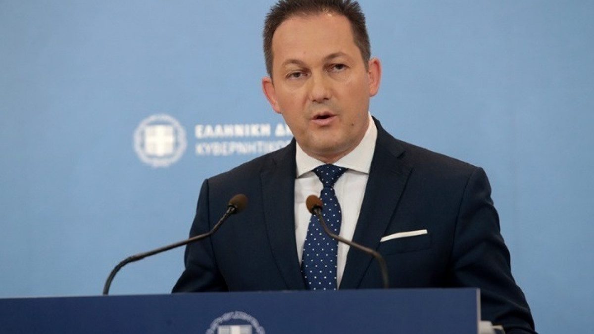 Επίσημο: Ανοίγουν κομμωτήρια, βιβλιοπωλεία, τι ισχύει για τα καταστήματα