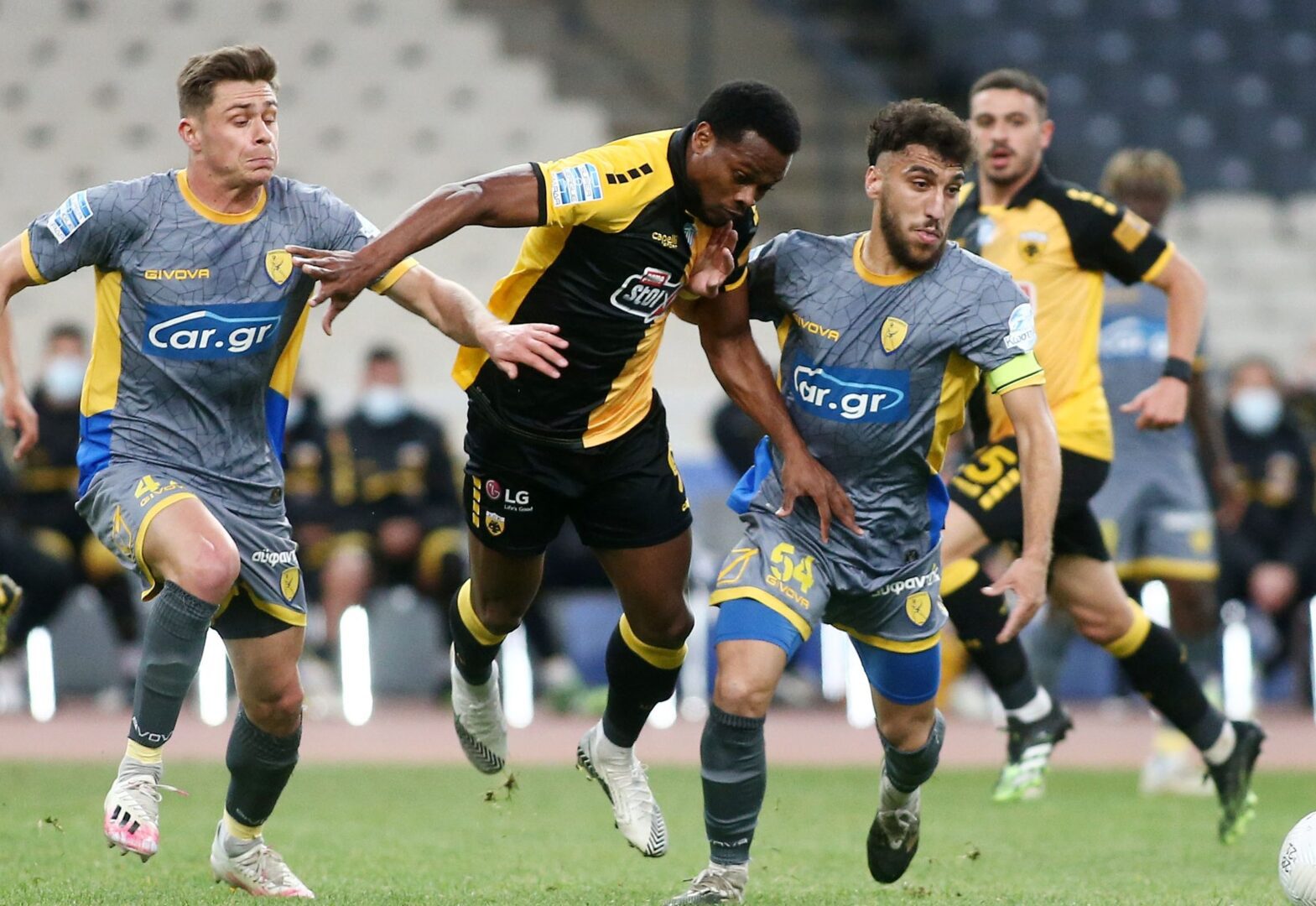 Δεν ανησυχεί η αναγκαστική αλλαγή του Γκαρσία