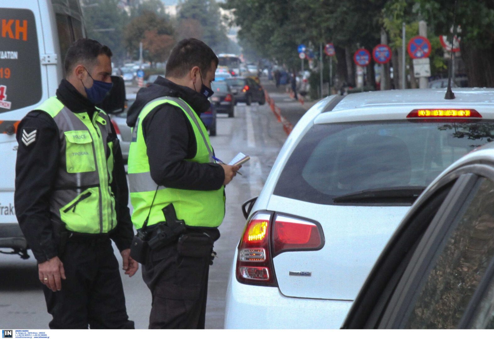 Κορονοϊός: Τα πρόστιμα έπεσαν βροχή το Σαββατοκύριακο – Καταστήματα άνοιξαν πριν την ώρα τους