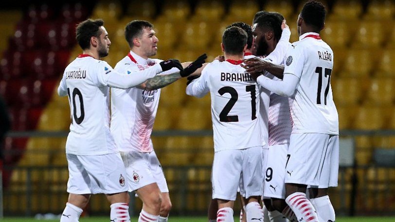 Μπενεβέντο – Μίλαν 0-2: Δεν λέει να αφήσει την κορυφή η Μίλαν!