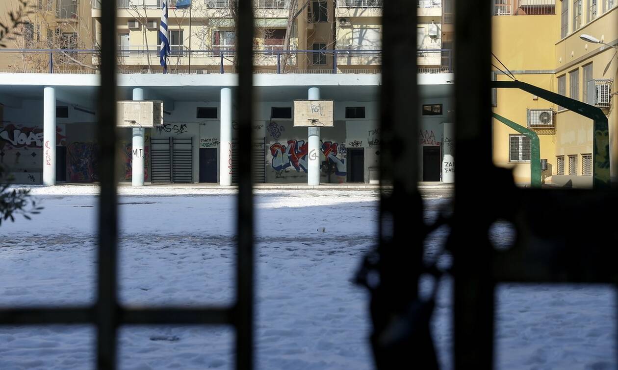 Κακοκαιρία «Λέανδρος»: Σε ποιες περιοχές θα είναι κλειστά τα σχολεία