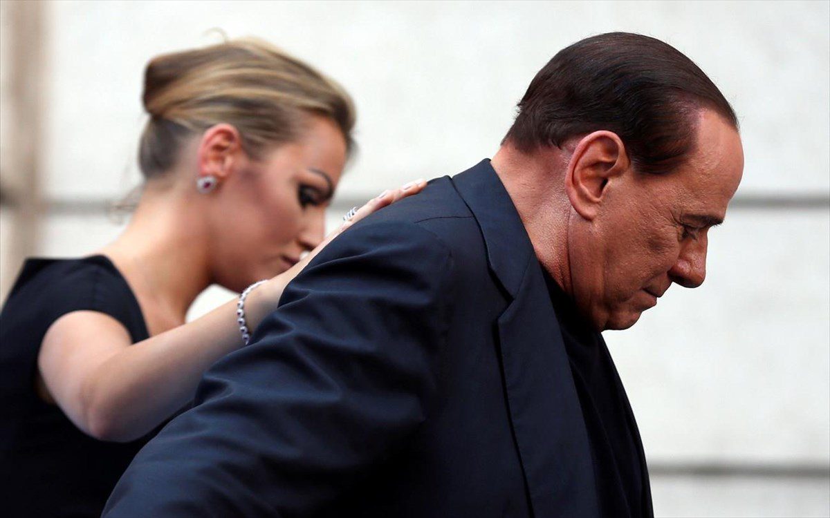 O Μπερλουσκόνι στο νοσοκομείο με καρδιακό πρόβλημα