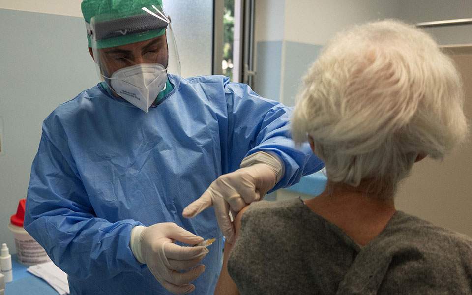 Παγώνη: “Με αυτούς τους ρυθμούς εμβολιασμού δεν θα έχουμε ανοσία τον Ιούνιο”