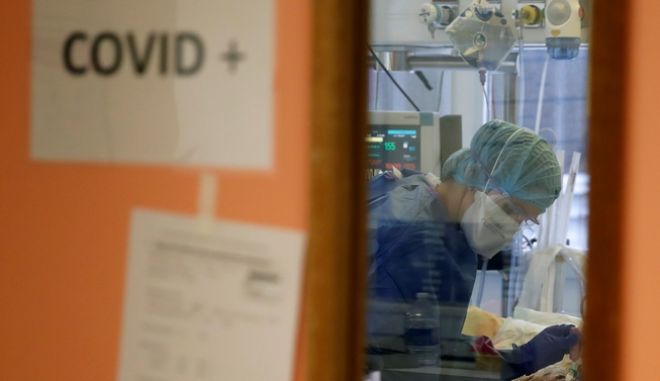 Κορονοϊός: 1070 νέα κρούσματα στην Ελλάδα, τα 533 στην Αττική – 25 νεκροί