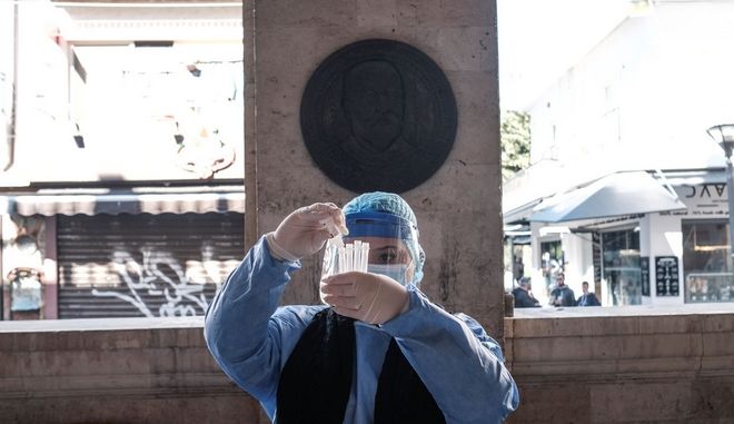Κορωνοϊός στην Ελλάδα: 4307 κρούσματα και 52 θάνατοι – 470 διασωληνωμένοι