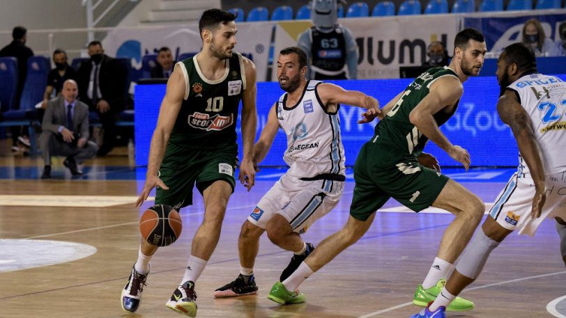 Κολοσσός – Παναθηναϊκός 82-95: Ο Παπαπέτρου επέστρεψε, τα τρίποντα… συνεχίστηκαν