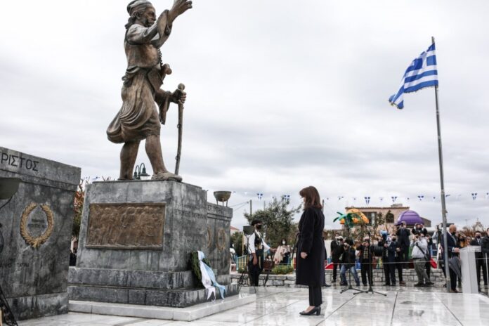 Στην Αρεόπολη η ΠτΔ: “Ήρθα να τιμήσω το πνεύμα της αδούλωτης Μάνης”