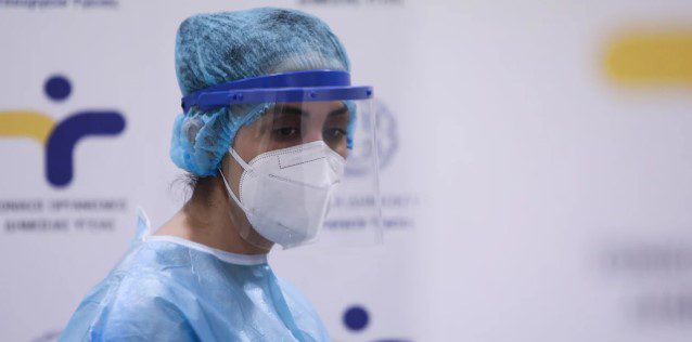 Κικίλιας για ΕΣΥ: Υποχρεωτικά δύο rapid tests την εβδομάδα σε όσους δεν έχουν εμβολιαστεί