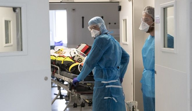 Κορονοϊός: 3215 νέα κρούσματα σήμερα στην Ελλάδα – 46 νεκροί