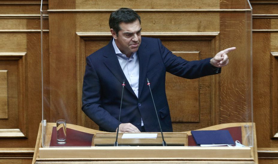 Τσίπρας: Σας κατηγορώ, γιατί επιστρατεύετε την καταστολή αντί για την πειθώ