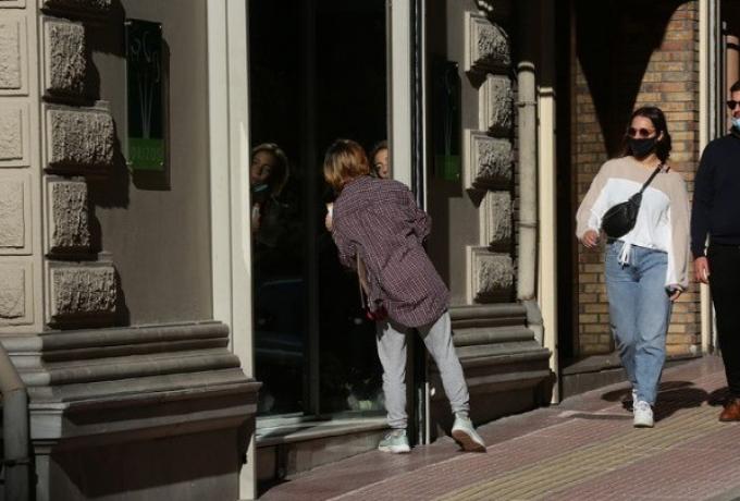 «Πάμε φουλ για πάνω από 5.000 κρούσματα την ημέρα»