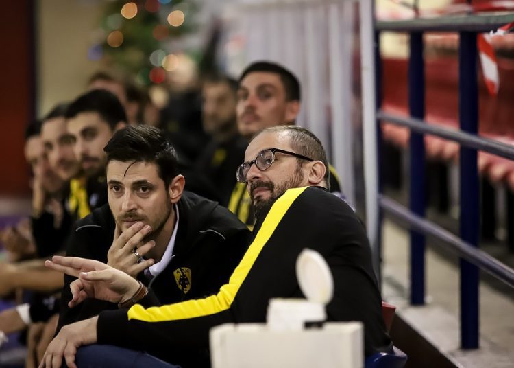 Αλβανός: «Να κάνουμε την ΑΕΚ μεγάλη»
