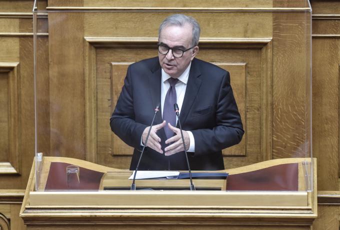 Παπαθανάσης για εστίαση: «Άνοιγμα μετά το Πάσχα σε ανοιχτούς χώρους»