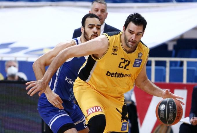 Μαυροειδής: «Είχαμε πετύχει πολλά με τον Παπαθεοδώρου»
