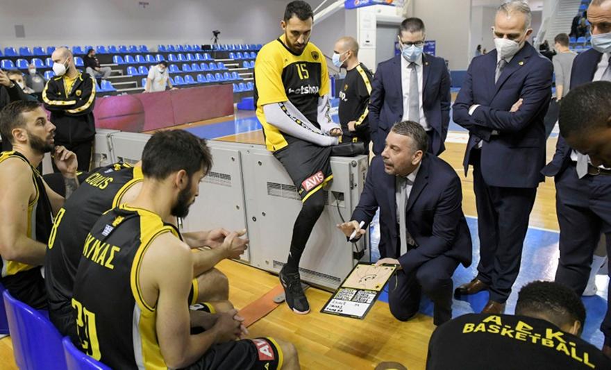 Παπαθεοδώρου: «Ήμασταν απαράδεκτοι»