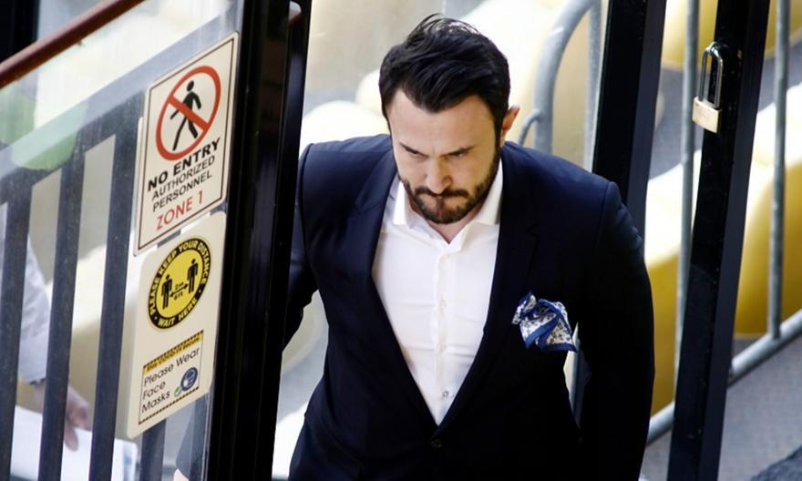 Δίμηνη απαγόρευση εισόδου στον Θεόδωρο Καρυπίδη