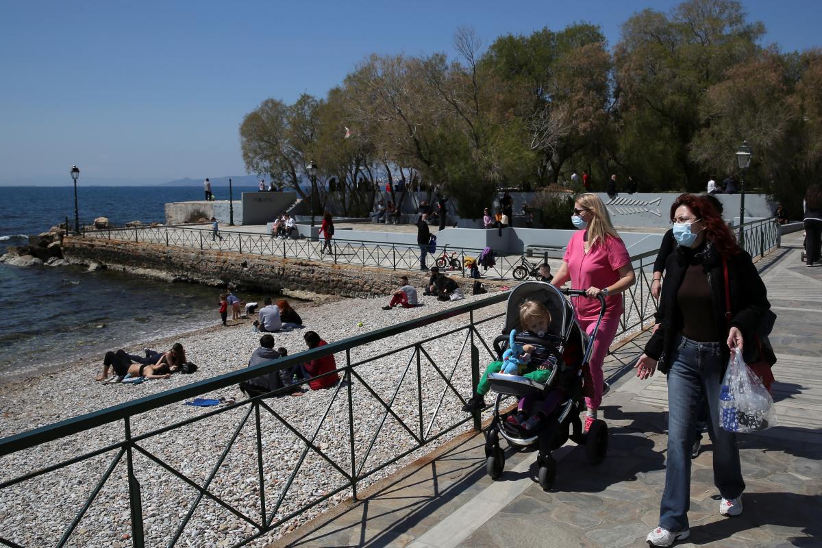 Από την 1η Ιουνίου οι Έλληνες θα εκδίδουν το ψηφιακό πράσινο πιστοποιητικό