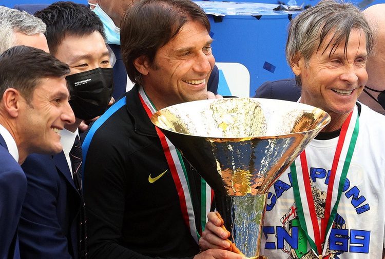 Ίντερ: “Τελειώνει” ο Αντόνιο Κόντε