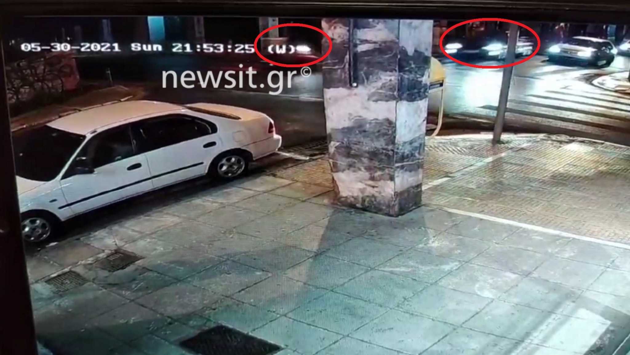 Τροχαίο σοκ: Πέρασε με κόκκινο και «εκσφενδόνισε» ντελιβερά – Βίντεο ντοκουμέντο