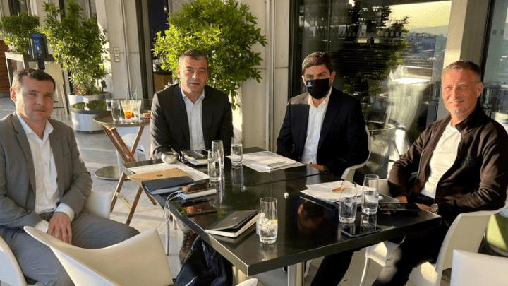 Συνάντηση του Λ. Αυγενάκη με αντιπροσωπεία της UEFA και Κλάτενμπεργκ